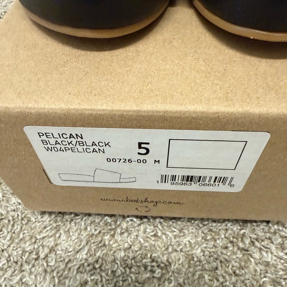 Beek Sandals - Picture 4 of 7